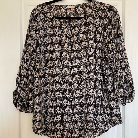 Elephant blouse - Picture 1 of 3